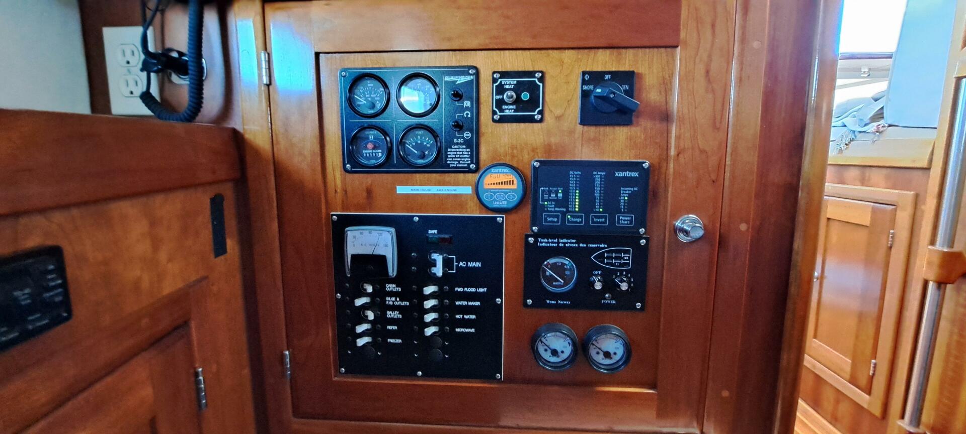 1999 Rozema Boat Works - Image 3