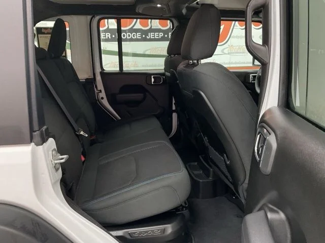 2025 Jeep Wrangler 4xe Rubicon 4x4 - Image 23