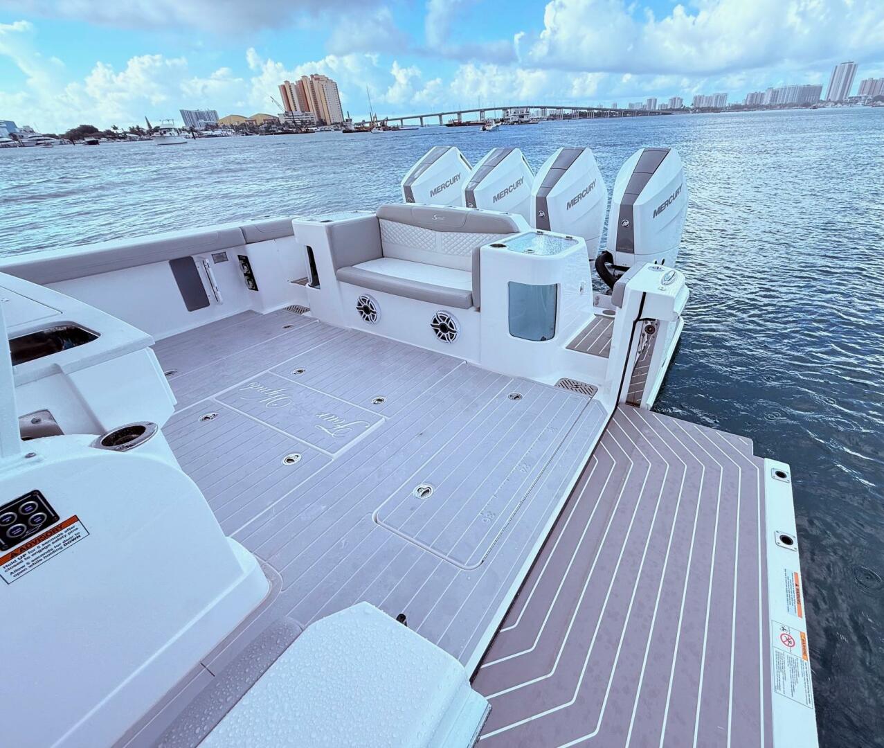 2006 Carver 43 Motor Yacht - Image 136