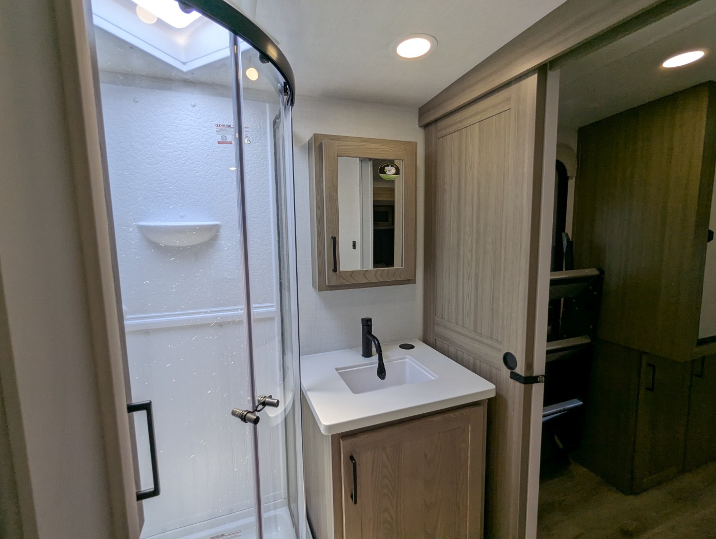 2027 Forest River Rockwood Ultra Lite 2608BS - Image 24