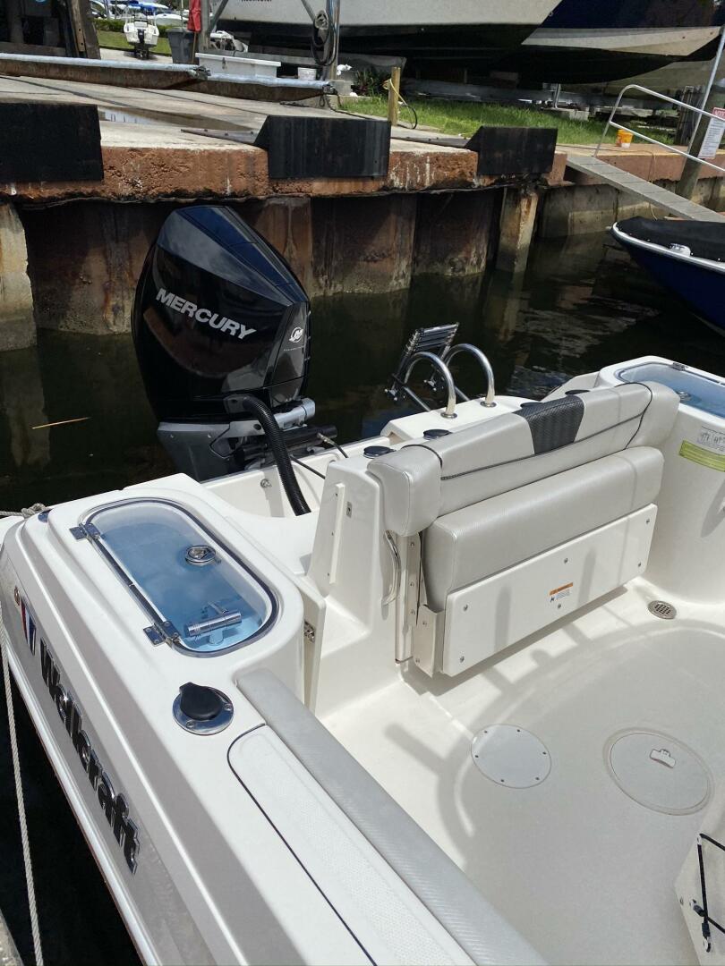 2019 Wellcraft - Image 12