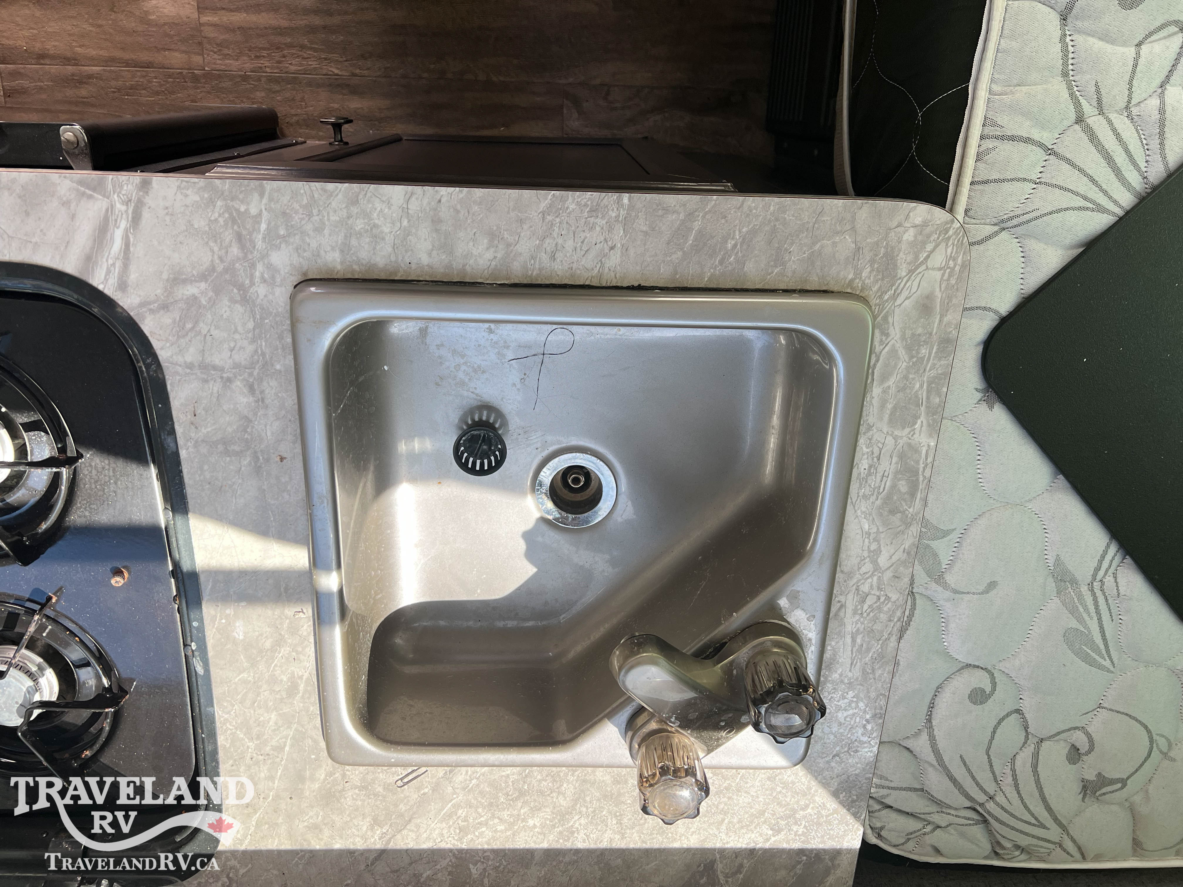 2019 Forest River Rockwood A122S - Image 9