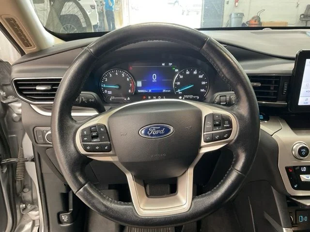 2021 Ford Explorer Utility 4D XLT 4WD - Image 14