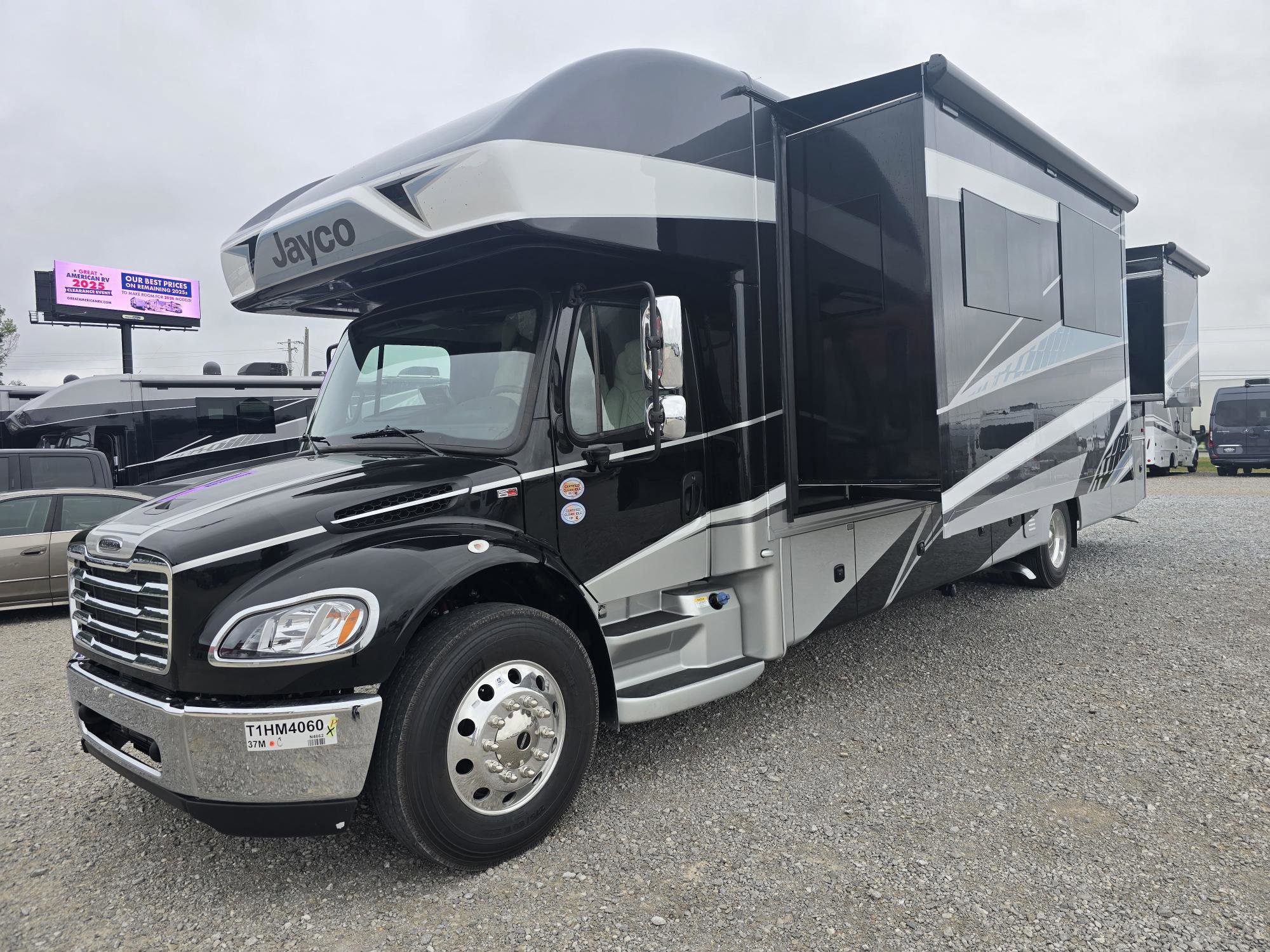 2026 JAYCO SENECA 37M - Image 3