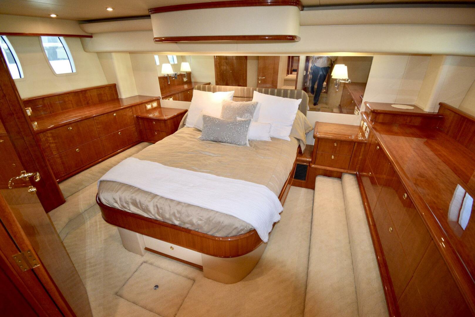2010 Neptunus MY Flybridge - Image 15