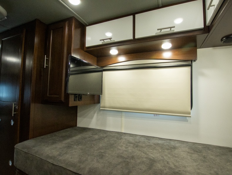 2020 Regency RV Ultra Brougham 25TB - Image 26