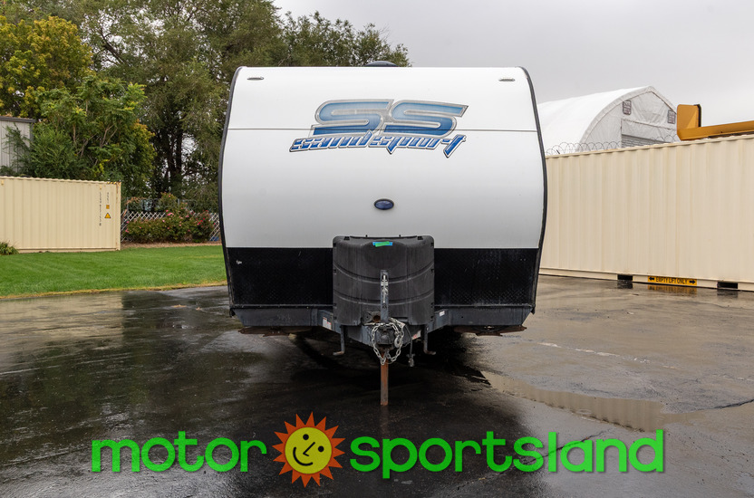 2017 Pacific Coachworks Sandsport 25FBX - Image 8
