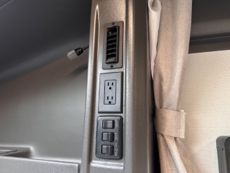 2027 Grand Design Lineage Series M 25FW - Image 21