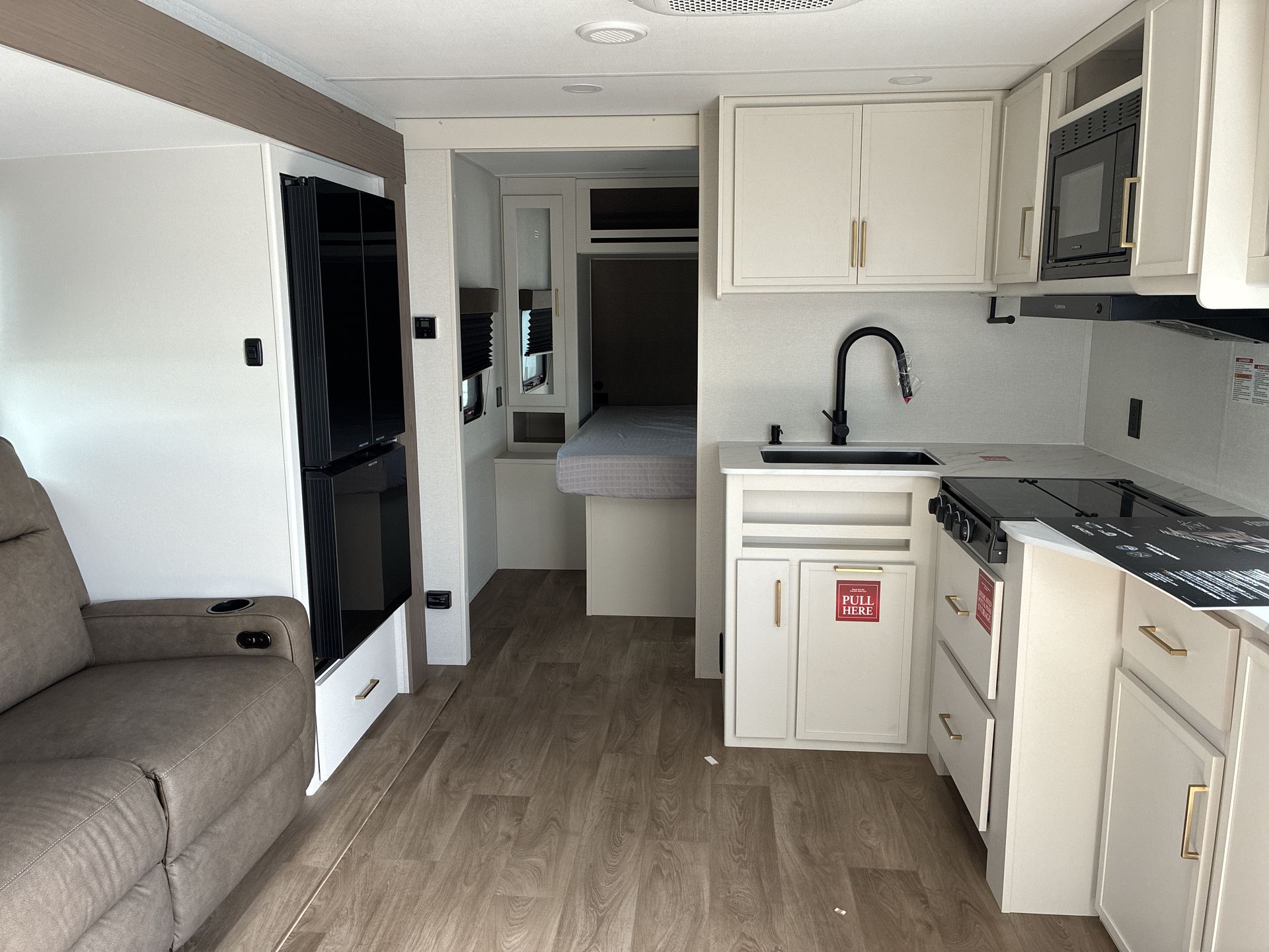 2027 Grand Design Transcend XPLOR 22RBX - Image 26
