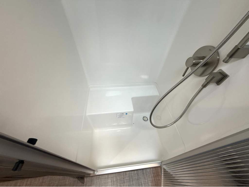 2026 AIRSTREAM CLASSIC 30RBQ - Image 30
