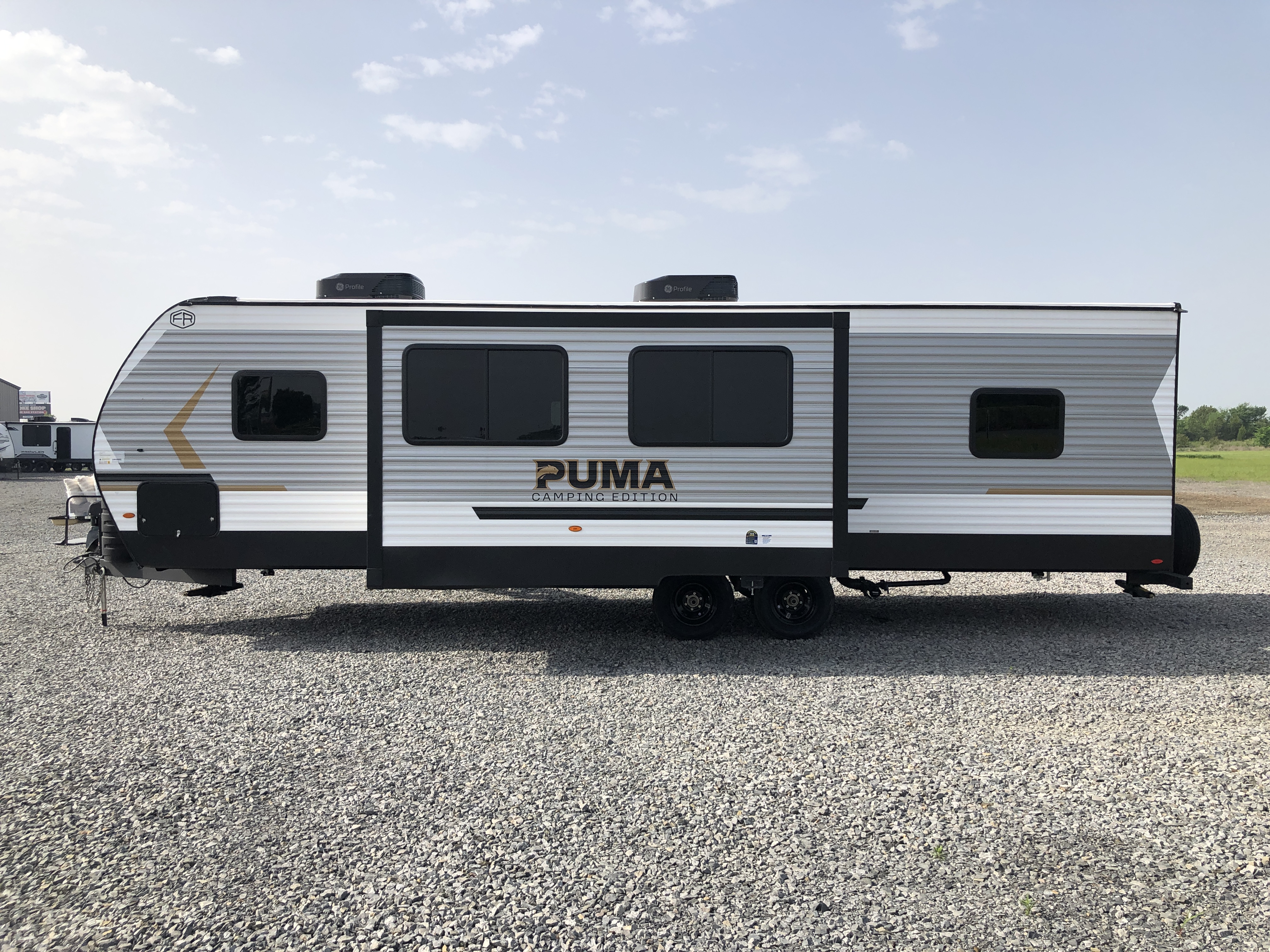 2026 Forest River Puma Camping Edition 303BHCE - Image 4