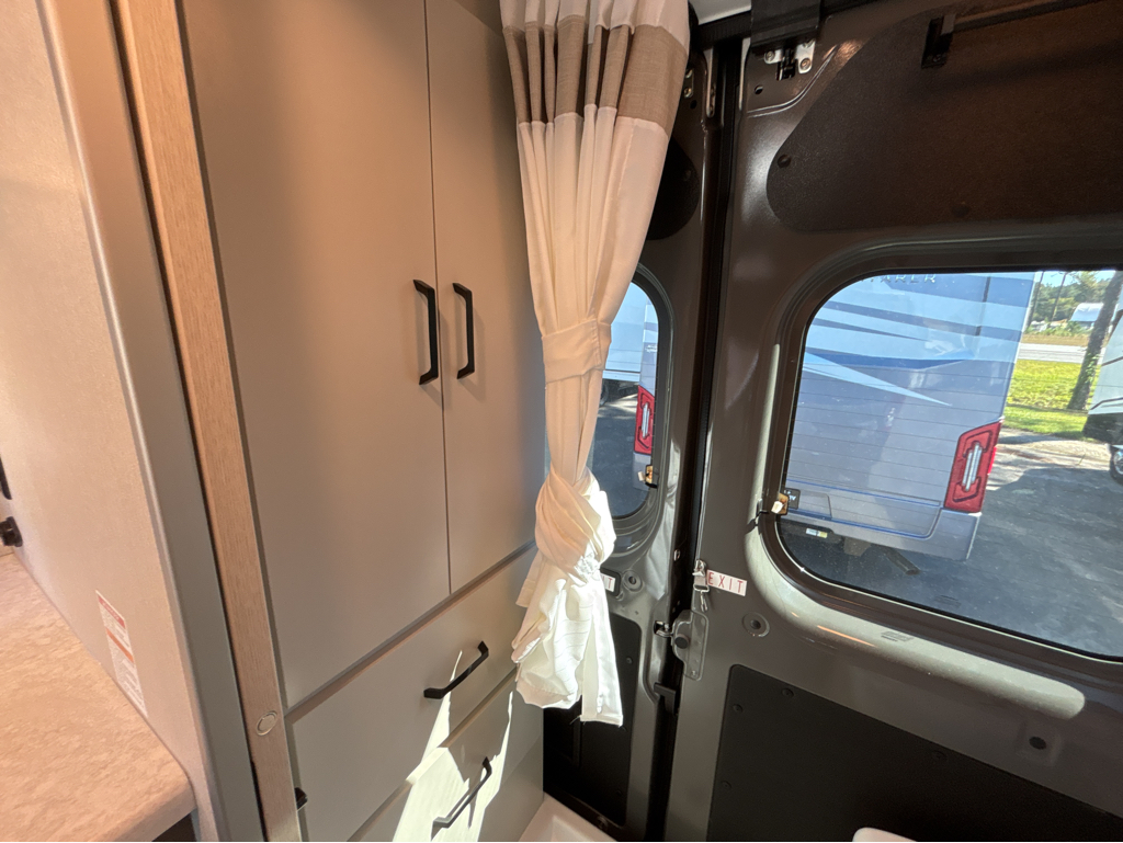 2026 THOR MOTOR COACH SCOPE 18MS - Image 16
