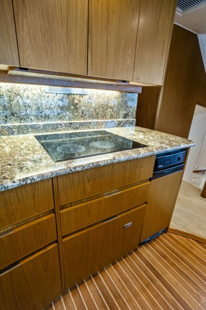 2011 Viking 70 Enclosed Bridge - Image 8