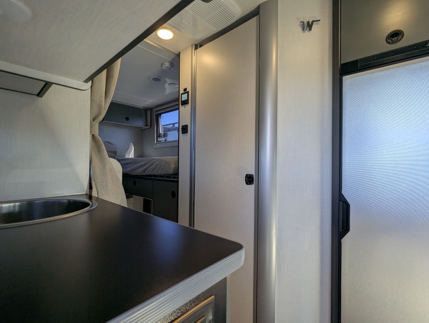 2026 Winnebago EKKO Sprinter 23B AWD - ATH Edition - Image 14