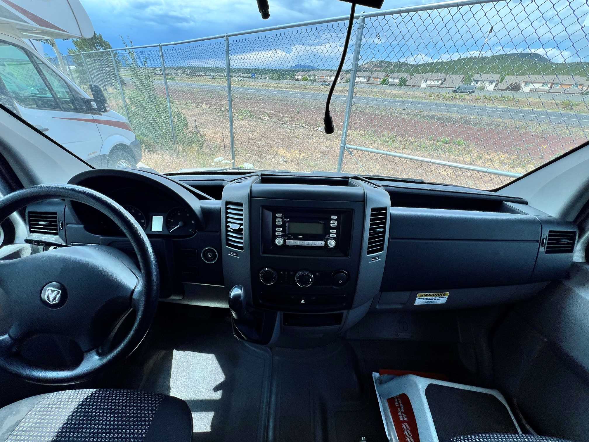 2010 Fleetwood Quest 24SL - Image 15