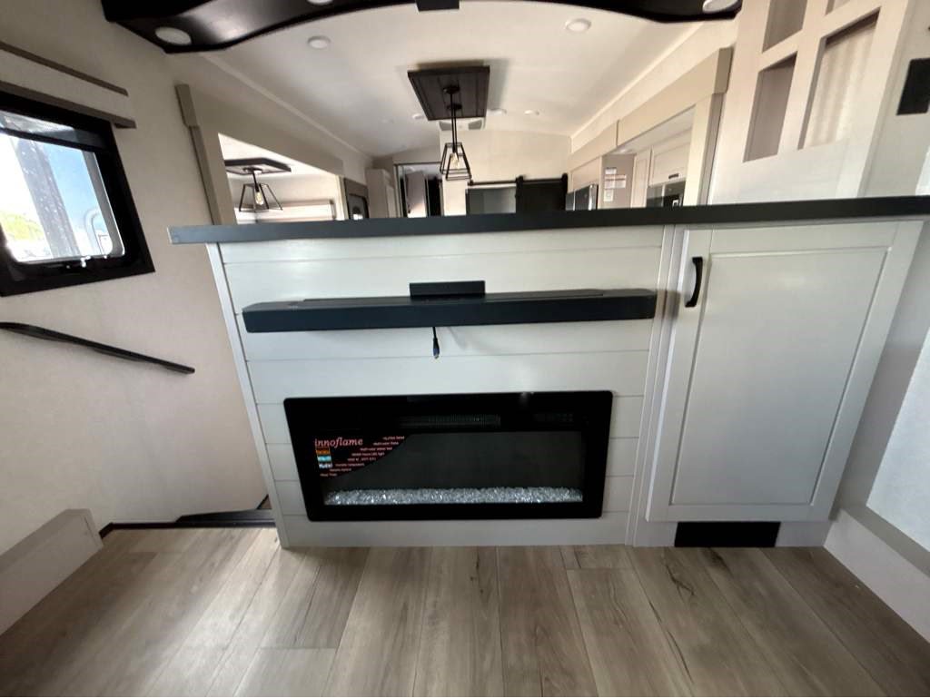 2026 JAYCO NORTH POINT 382FLRB - Image 34