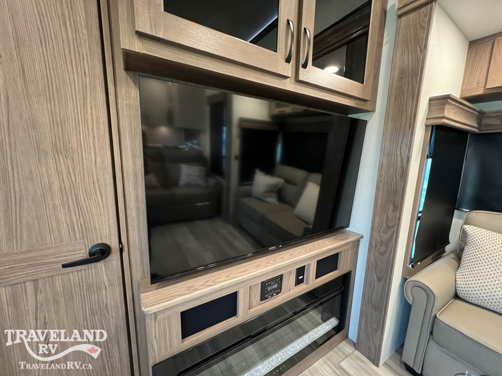 2023 Alliance RV Paradigm 395DS - Image 25