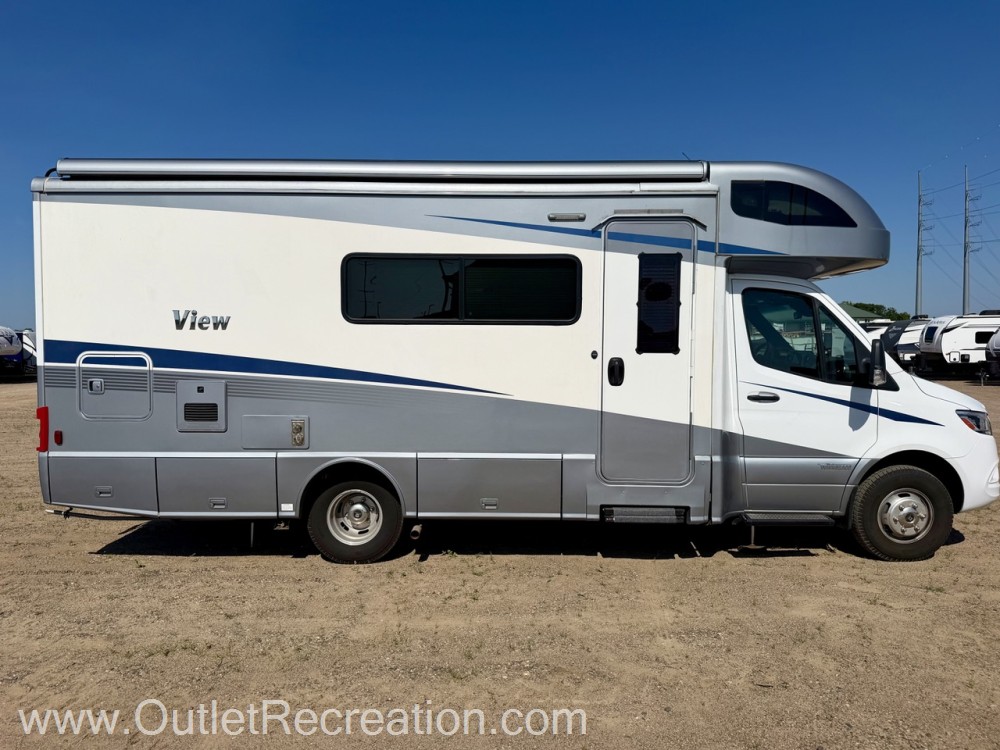 2020 Winnebago View 24D - Image 7