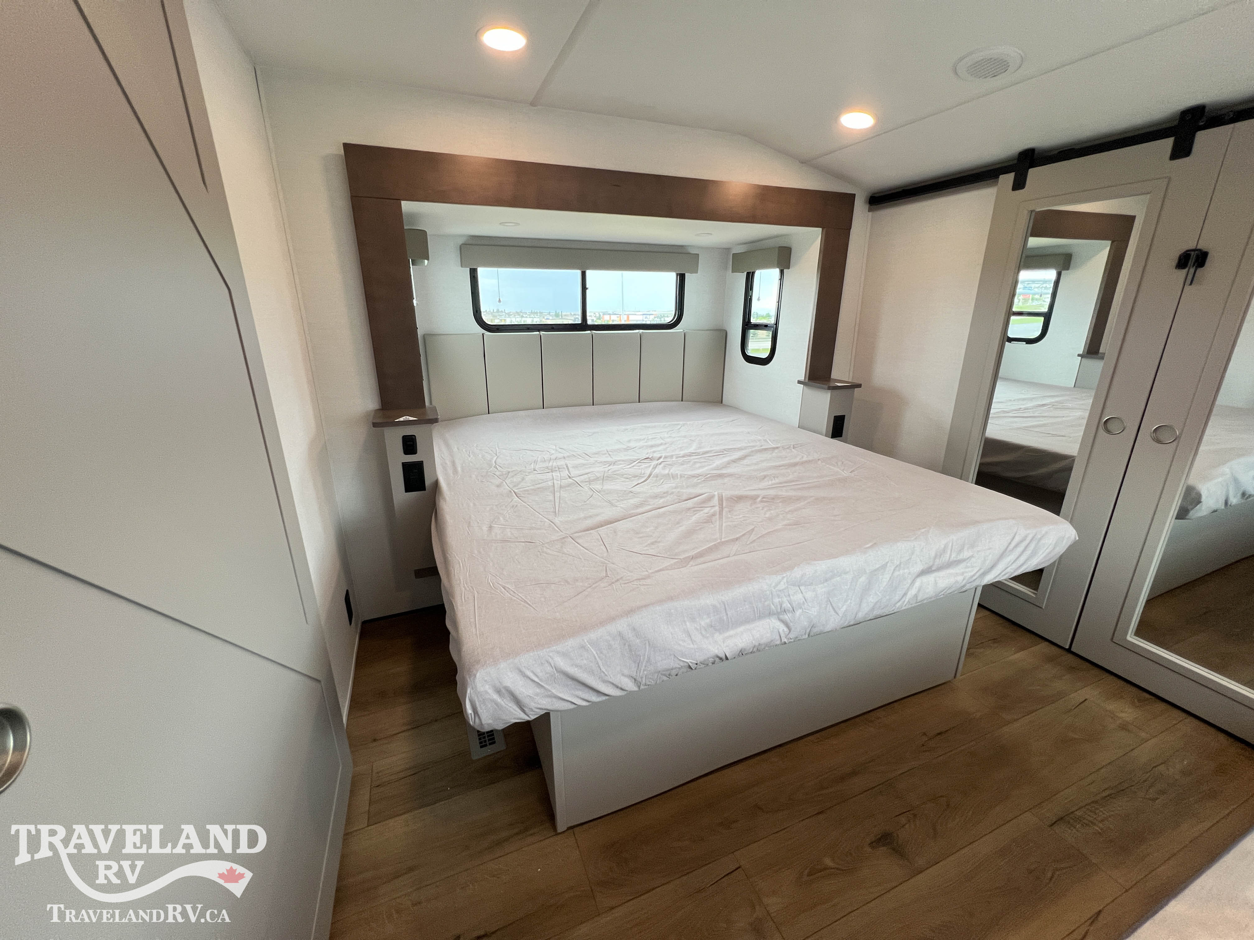 2026 Alliance RV Avenue 32RLS - Image 29