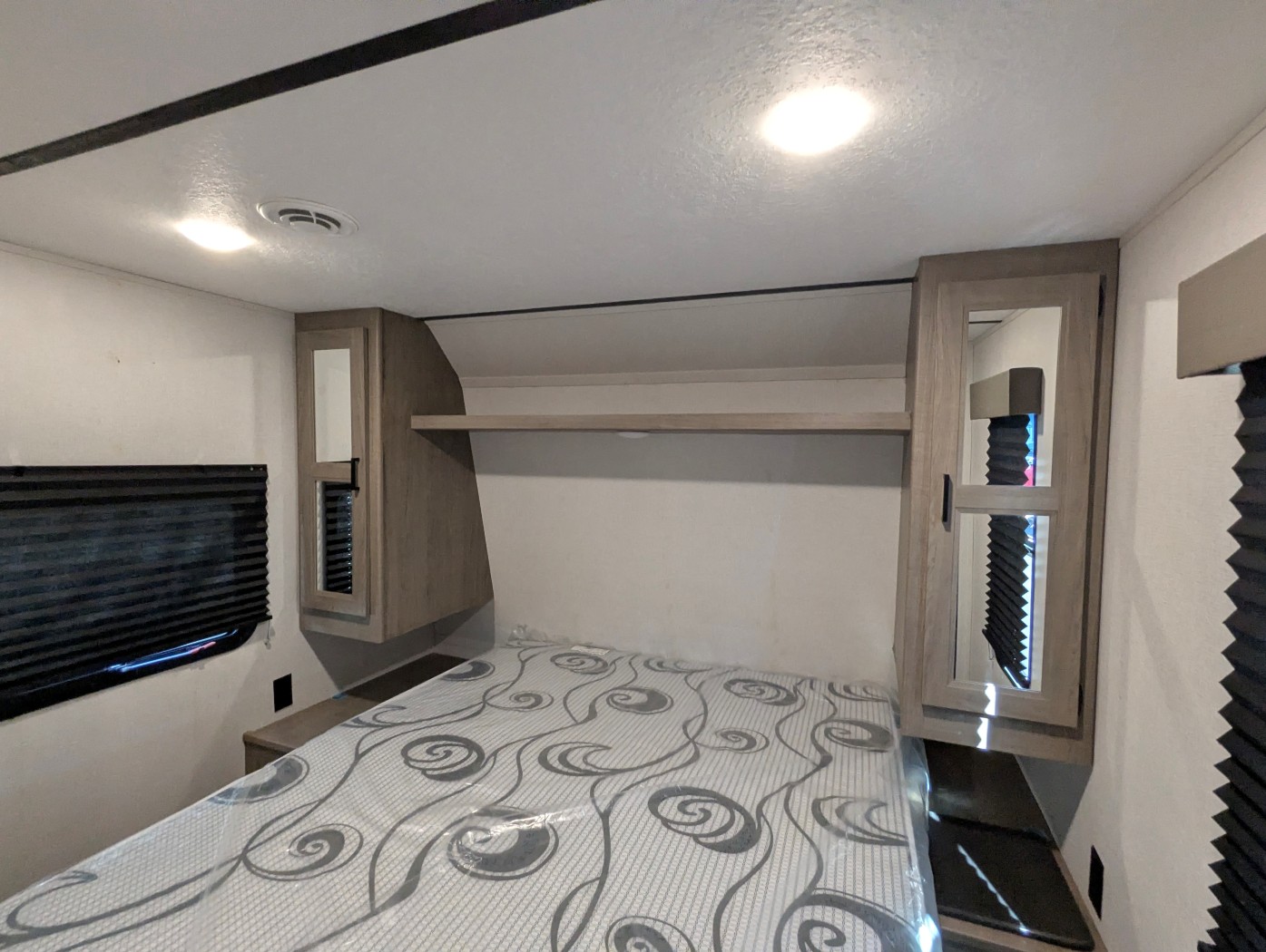 2021 Keystone Hideout West