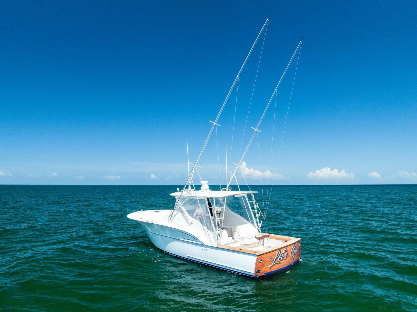 2018 Custom Carolina 35 Express - Image 53