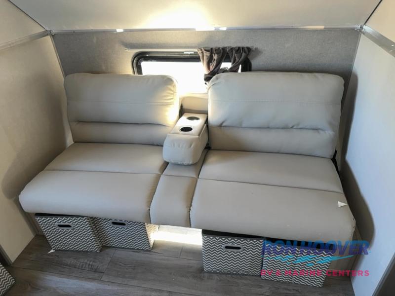 2026 COACHMEN CATALINA 343BHTSLE RHB - Image 17