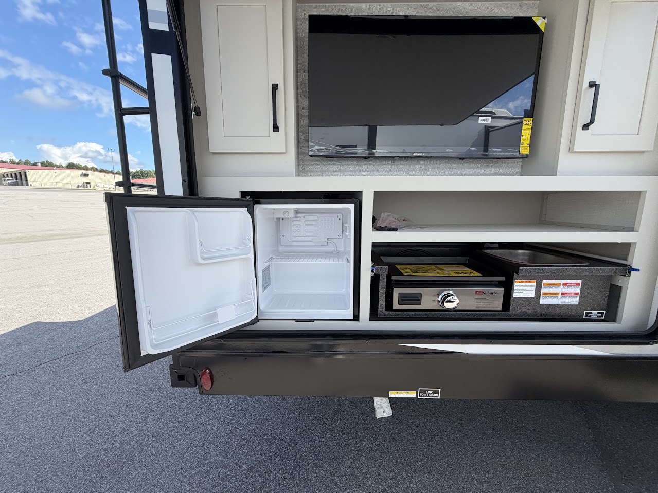 2027 VENTURE RV SPORTTREK 343VBH - Image 12