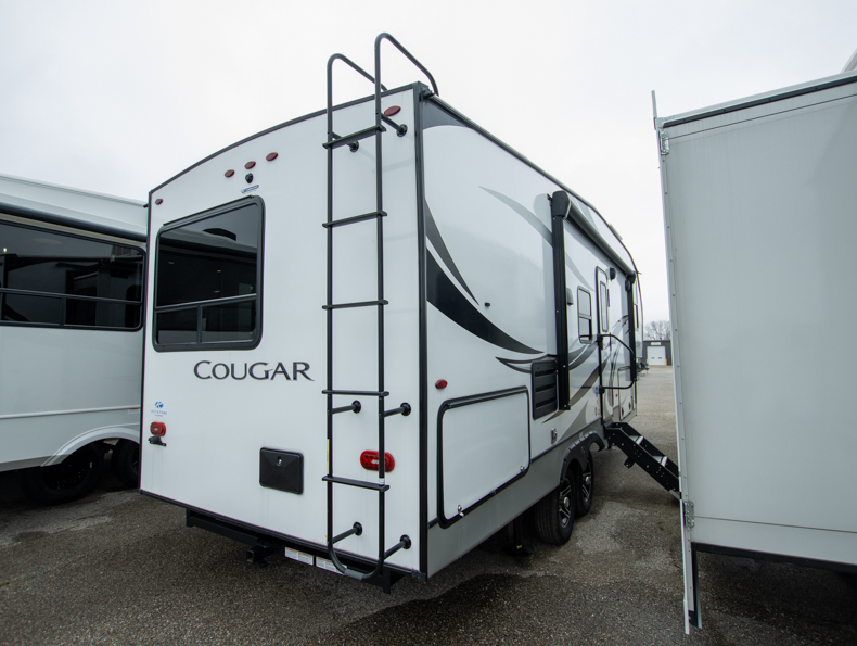 2023 Keystone Cougar Half-Ton 25RES - Image 3