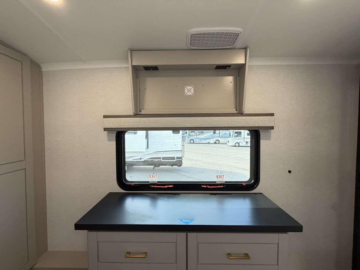 2027 JAYCO NORTH POINT 361RLBH - Image 68