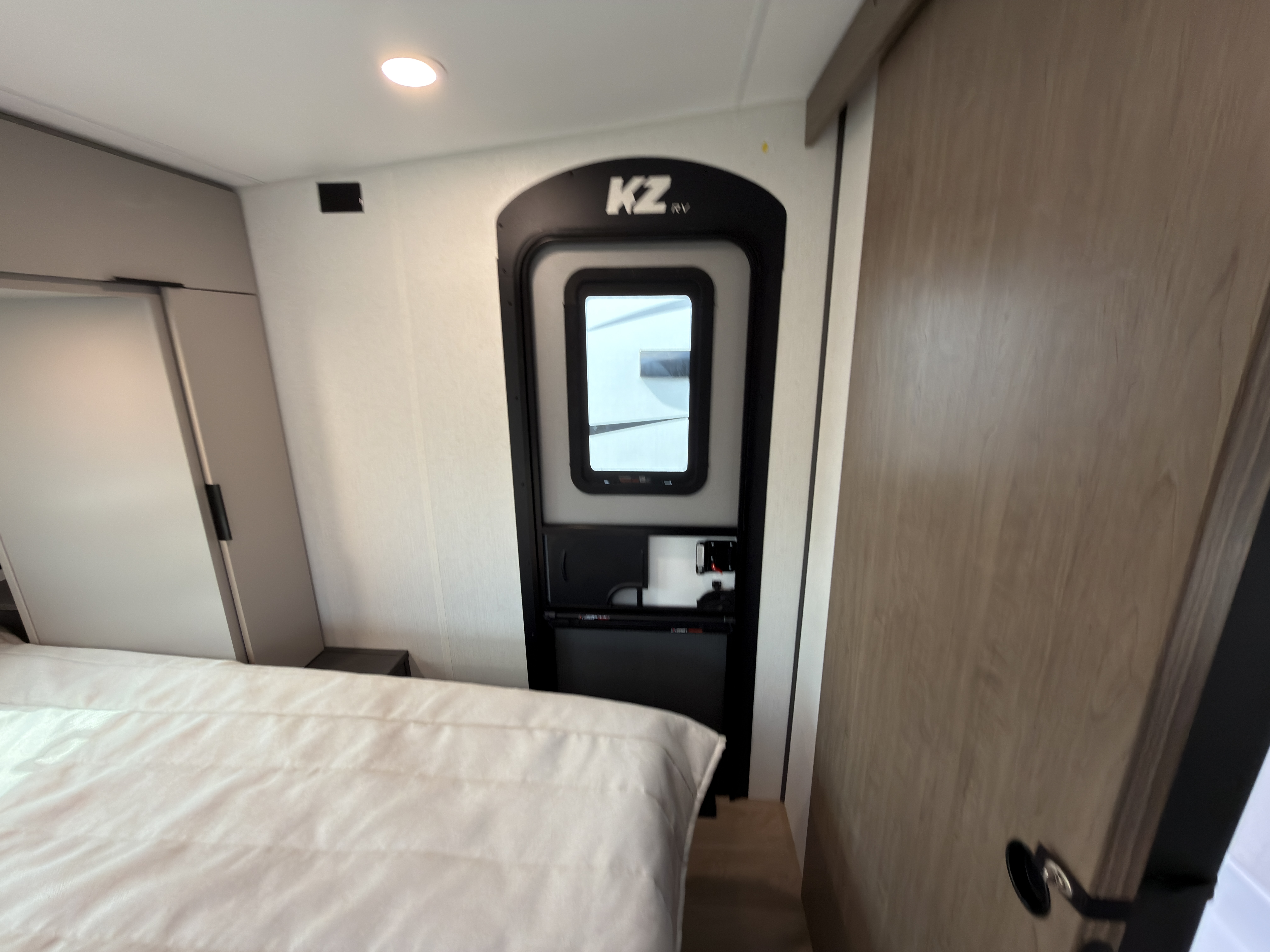 2026 KZ RV Domani 241ML - Image 16