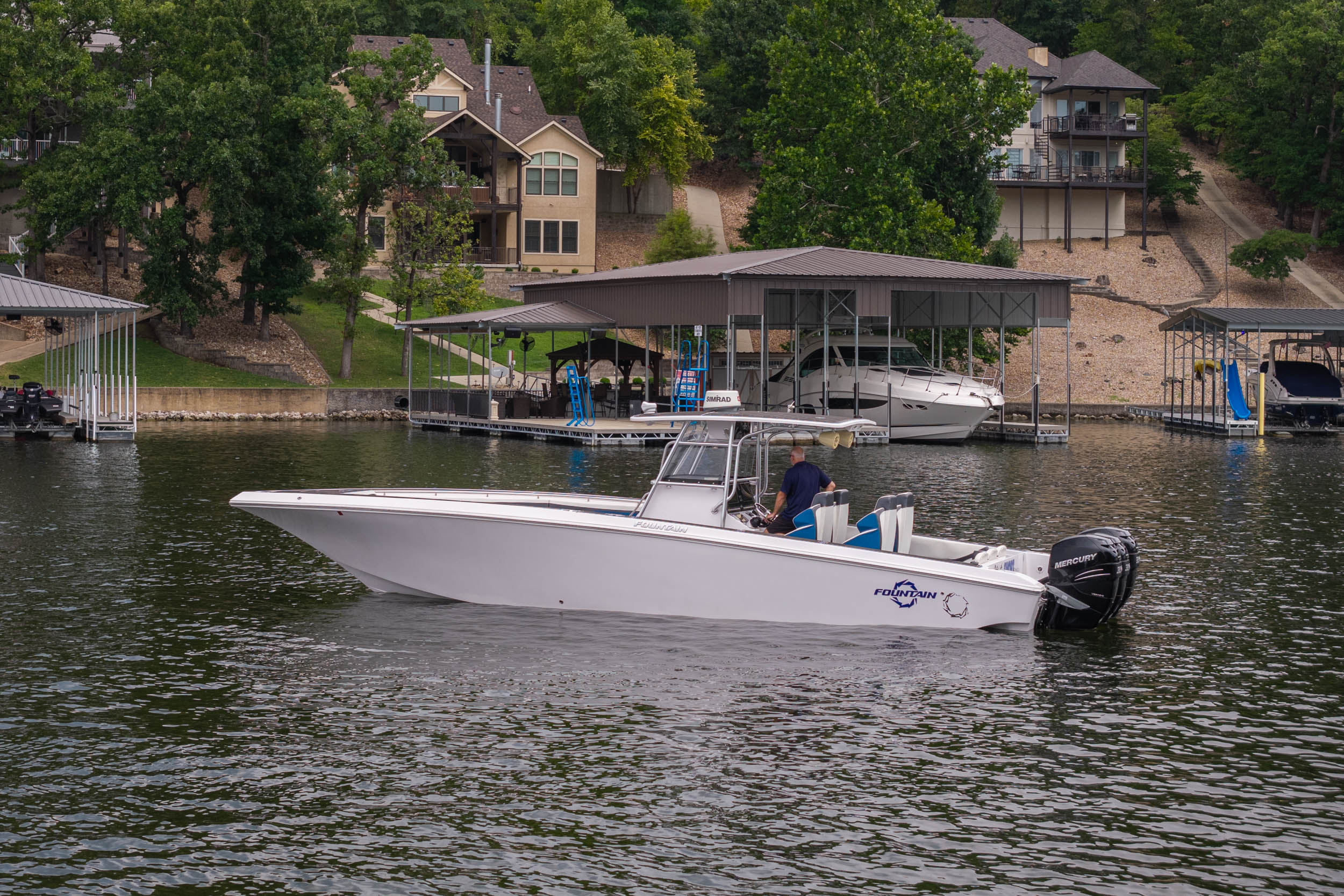 2018 Fountain 38 CC - Image 4