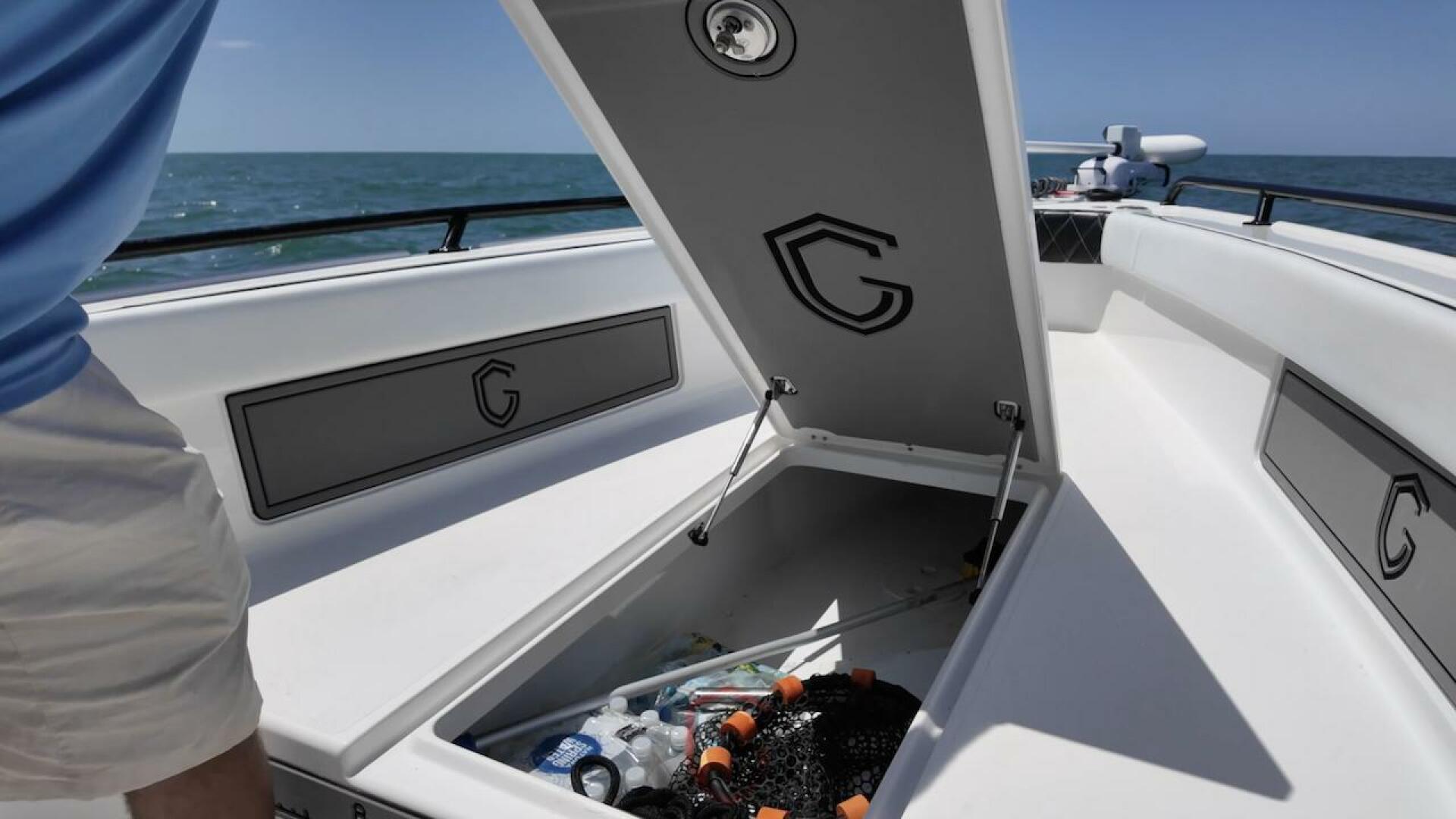 2022 CG Boat Works 35 M-Series - Image 15