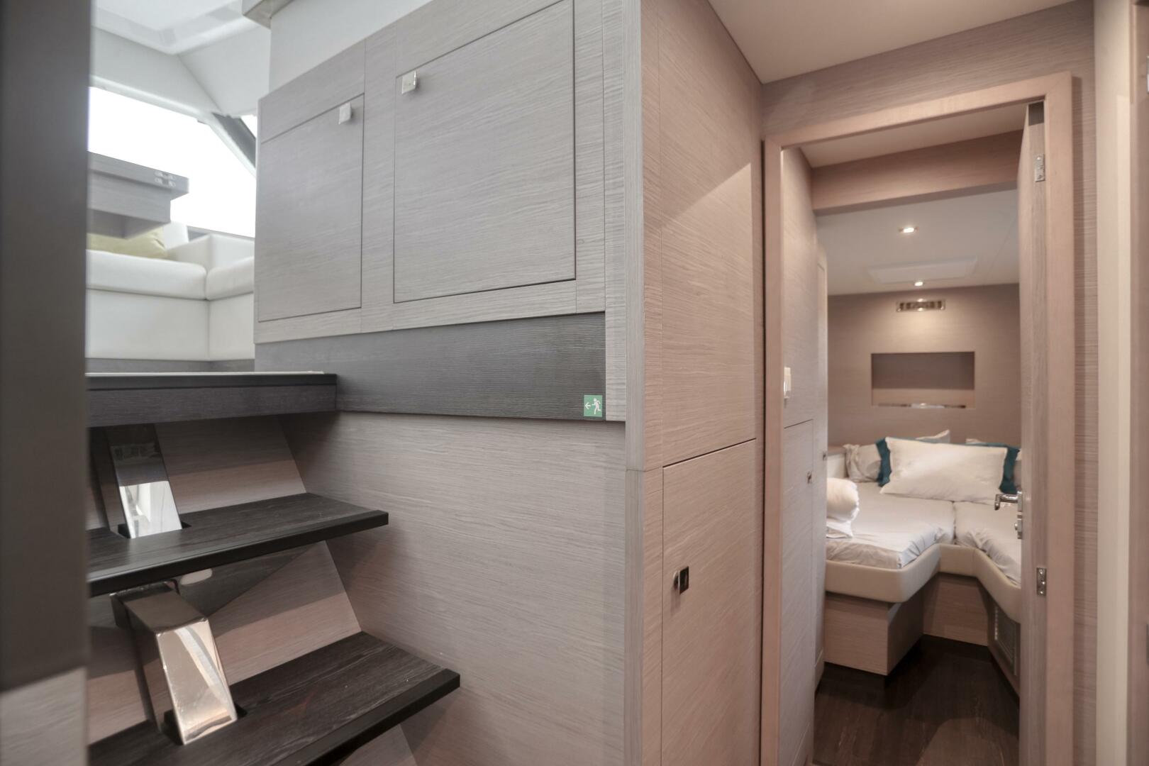 2022 Fountaine Pajot MY6 - Image 110