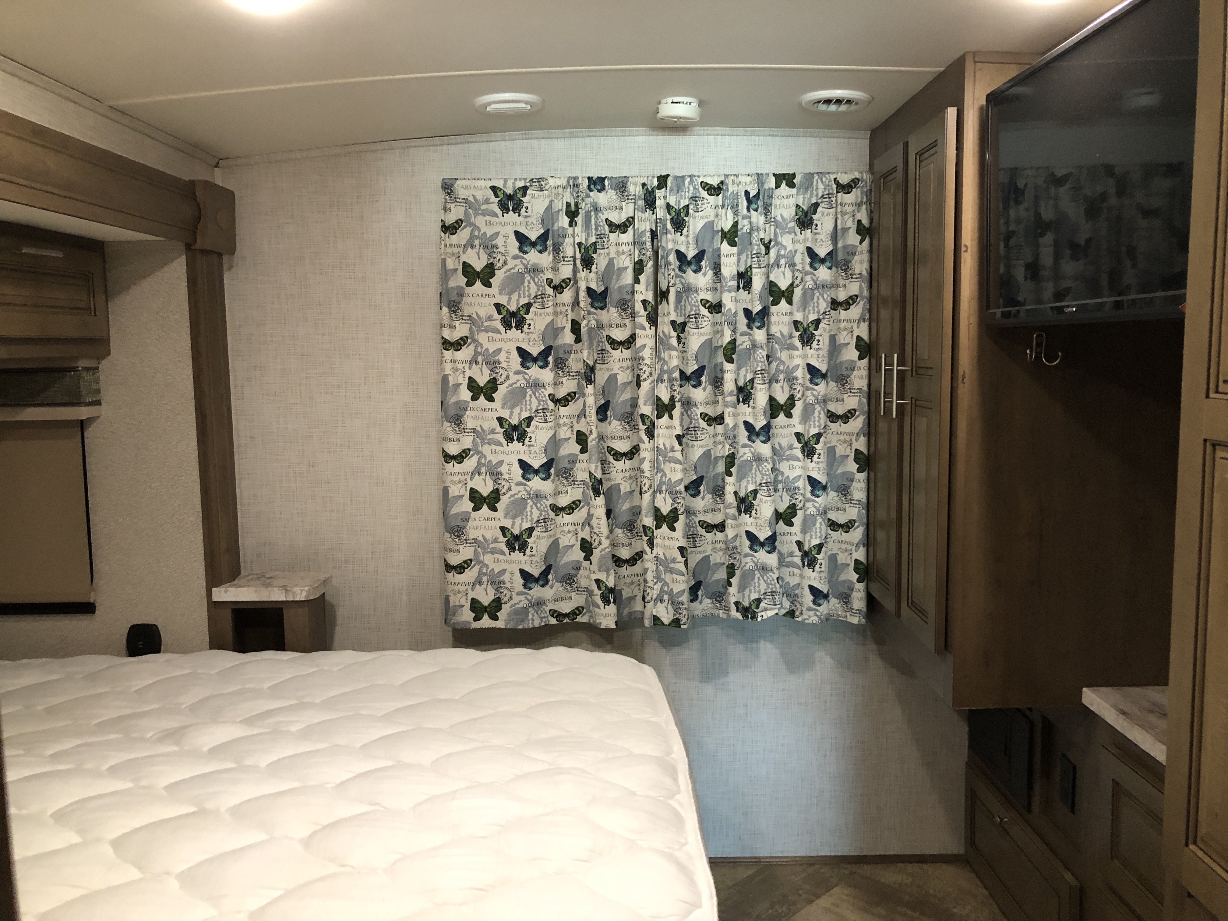 2019 Forest River GEORGETOWN GT5 31R - Image 28