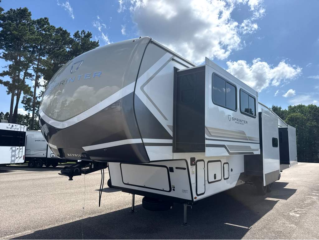 2026 Keystone SPRINTER 3800FLB - Image 2