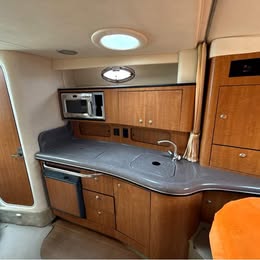 2006 Sea Ray 320 Sundancer - Image 46