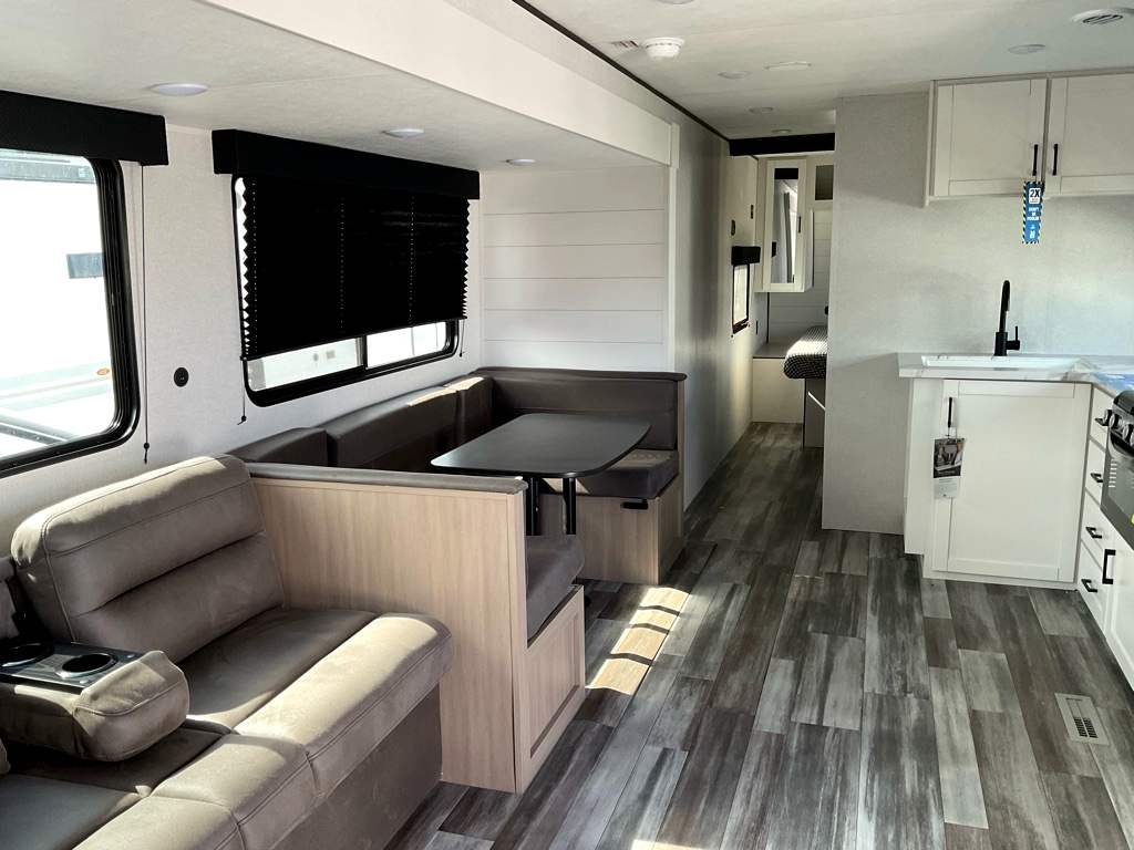 2026 JAYCO Jay Flight SLX 330 TBS  - Image 7
