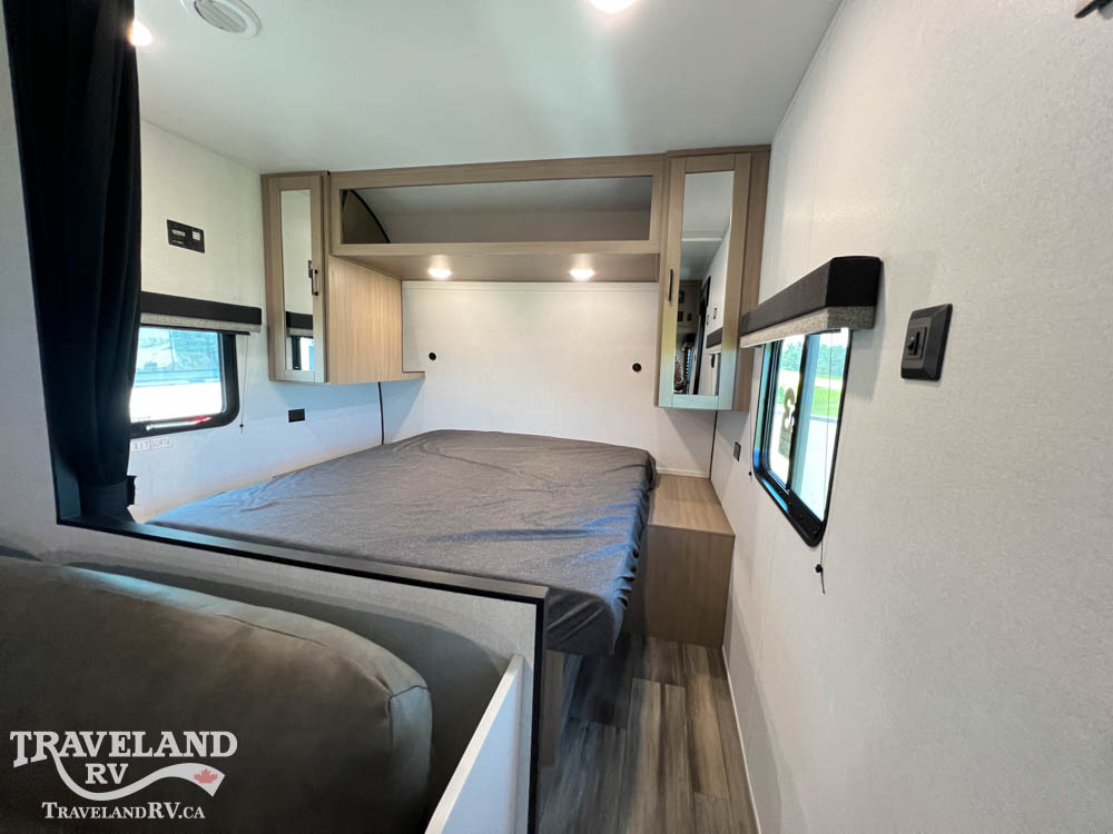2027 Highland Ridge Colt 26DB - Image 10