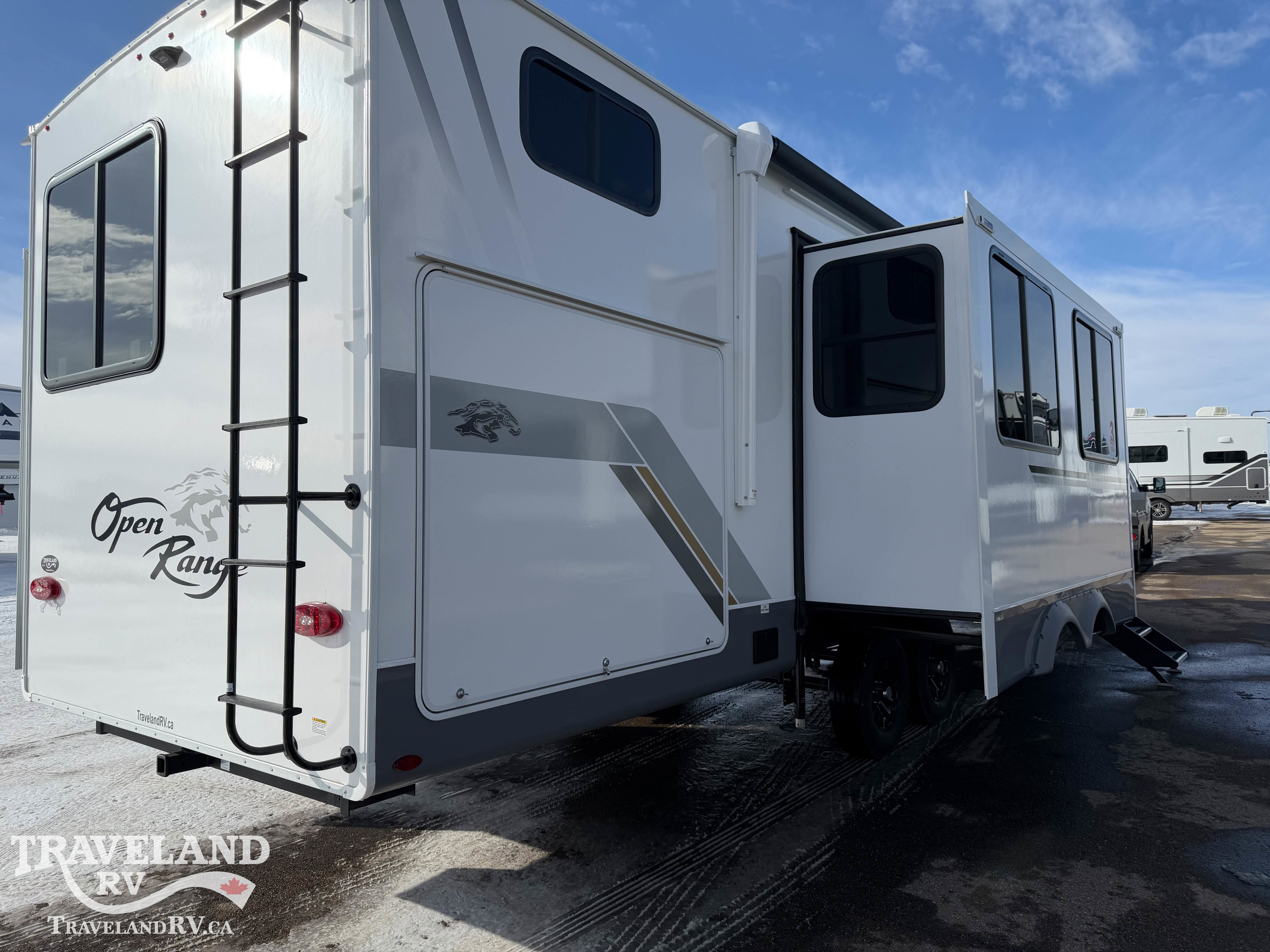2026 Highland Ridge Roamer Light Duty 31TBTS - Image 4