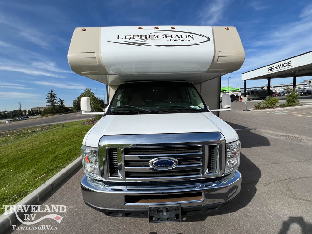 2015 Forest River LEPRECHAUN 317SA - Image 5