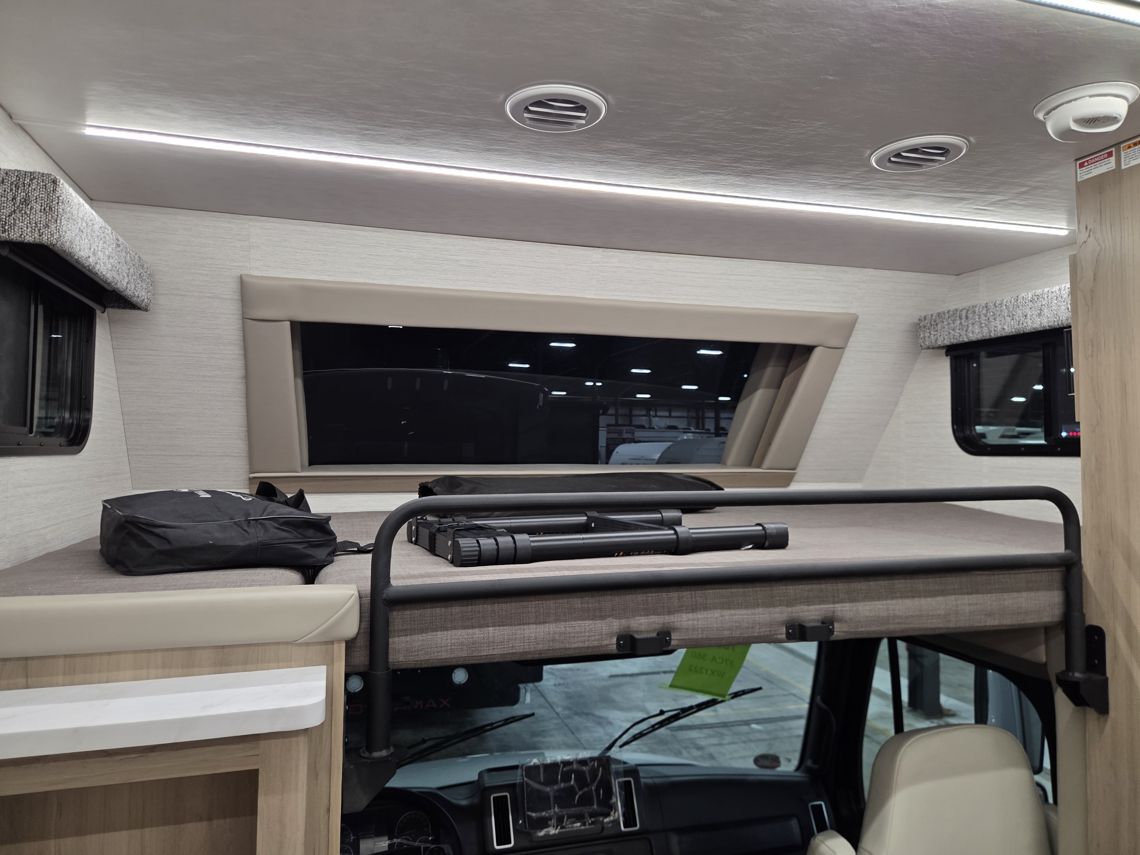 2027 Dynamax Europa S 37CA - Image 24
