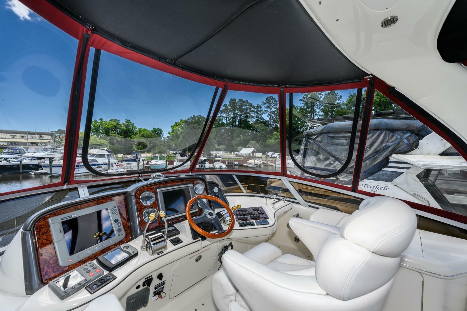 2005 Sea Ray 420 Sedan Bridge - Image 9