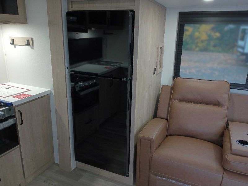 2026 Grand Design Imagine 2700BS - Image 6