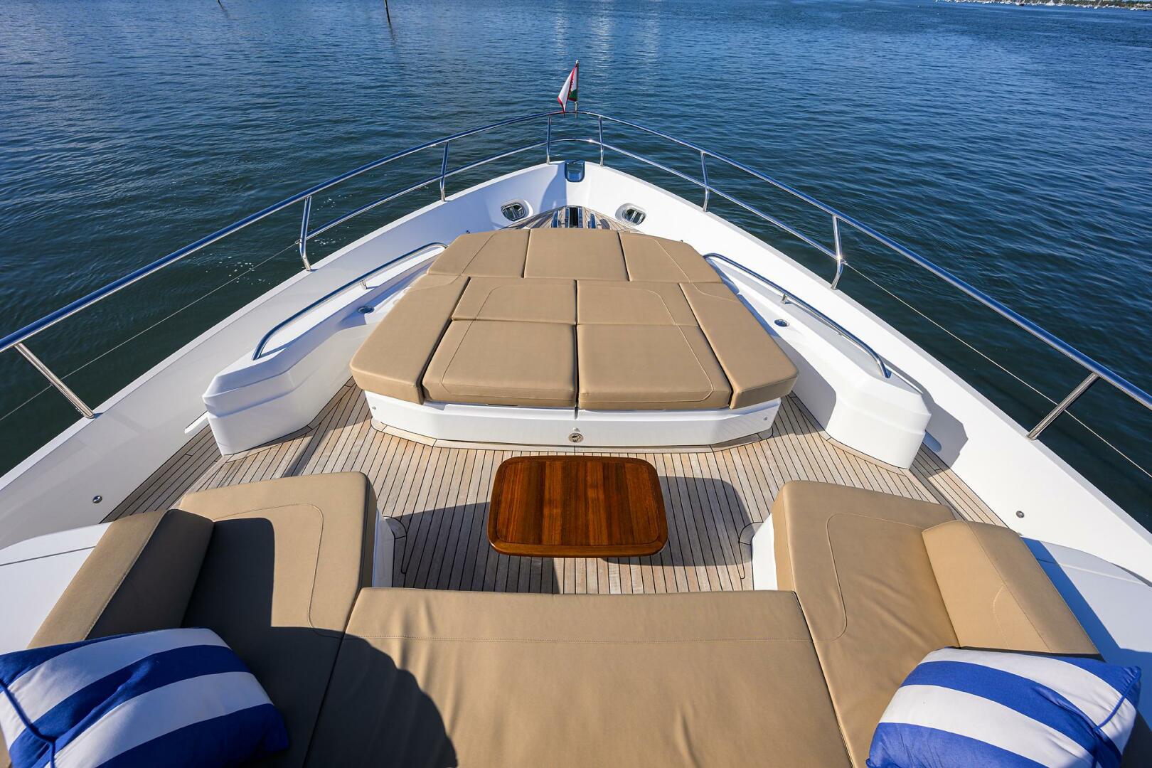 2003 Jupiter 31 Cuddy - Image 179