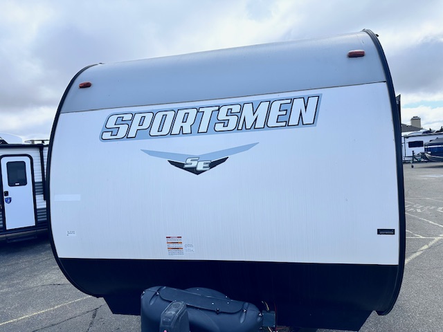 2022 KZ RV Sportsmen SE 332BHKSE - Image 3