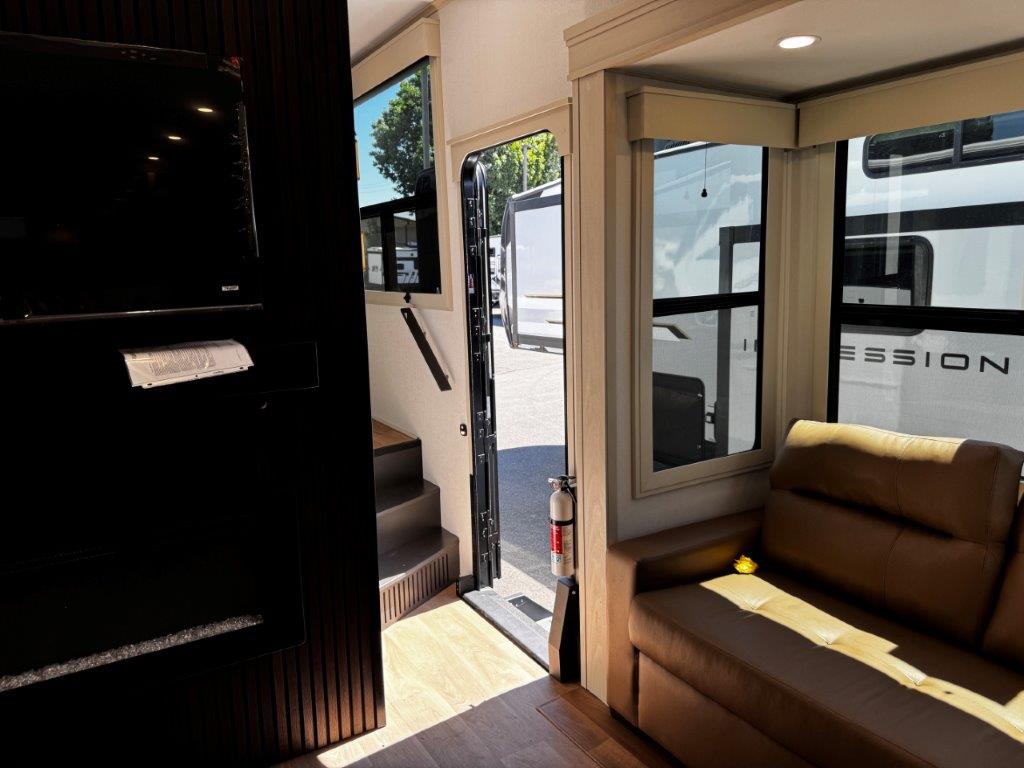 2027 Grand Design Solitude 390RK - Image 6