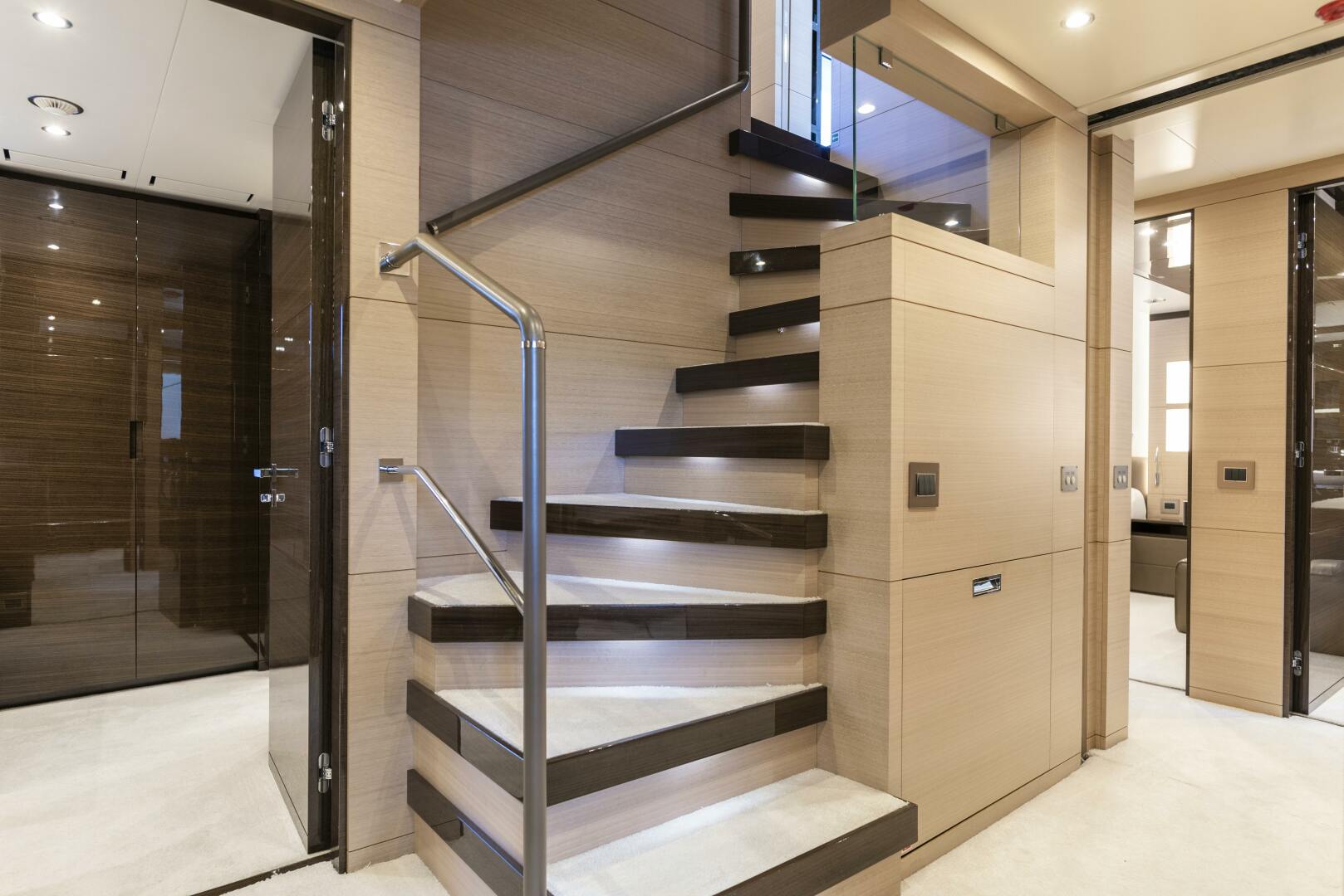 2018 Benetti Benetti Classic Supreme 132 - Image 19