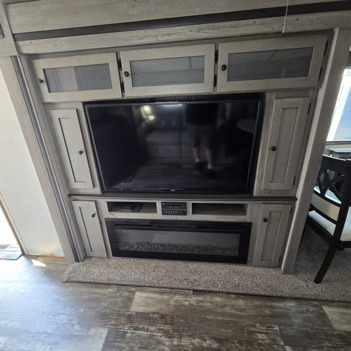2019 Keystone Outback 300ML - Image 17