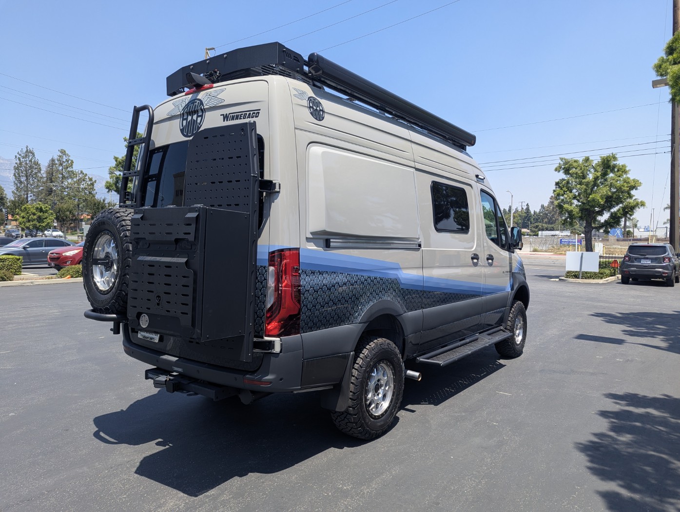 2026 Winnebago Revel 44EC - ATH Edition - Image 9