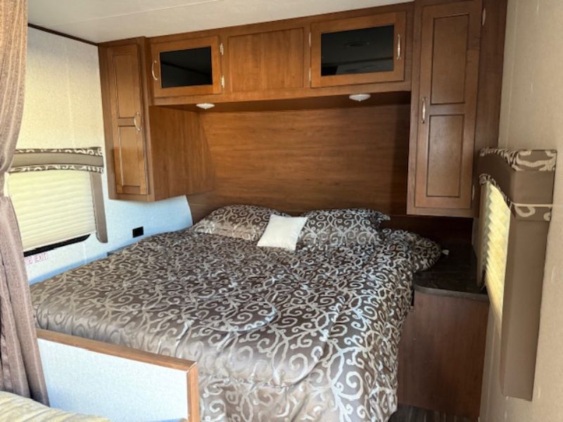 2017 Jayco Jay Flight 23RB - Image 10